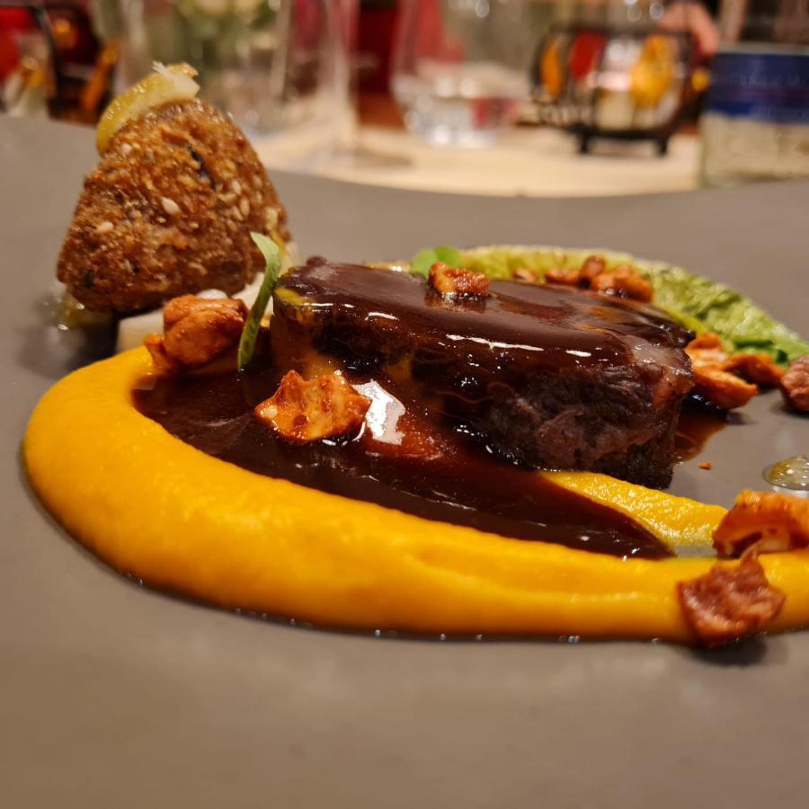 Genusshotel Hohenbogen 노이키르헨바임하일링겐블룻 외부 사진